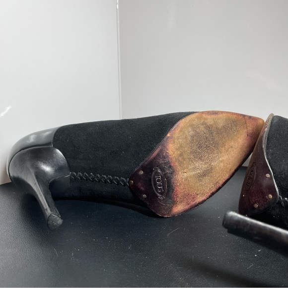 TOD'S Classic Black Suede Leather Trim Pumps Pointed Toe Slip On Heel Sz 37-US 7 - Picture 6 of 15